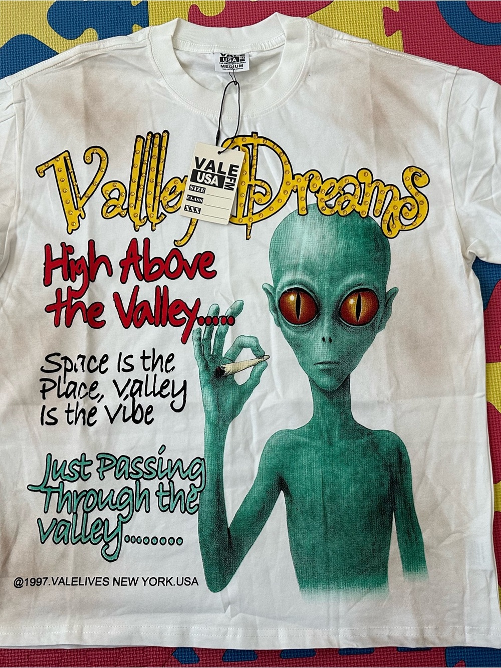 White 'Valley Dreams' Alien Graphic Short-Sleeve Tee